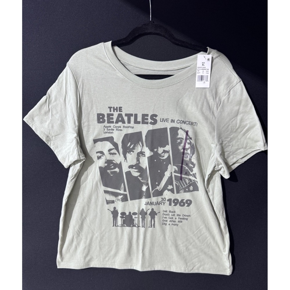 Women's The Beatles Short Sleeve Graphic T-Shirt  XL
